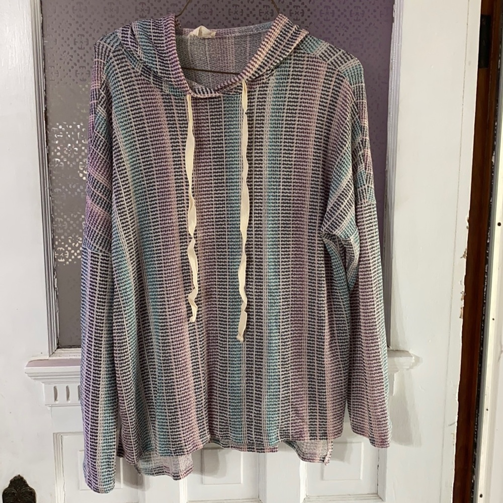 LN women’s small Lovely Melody lightweight hoodie